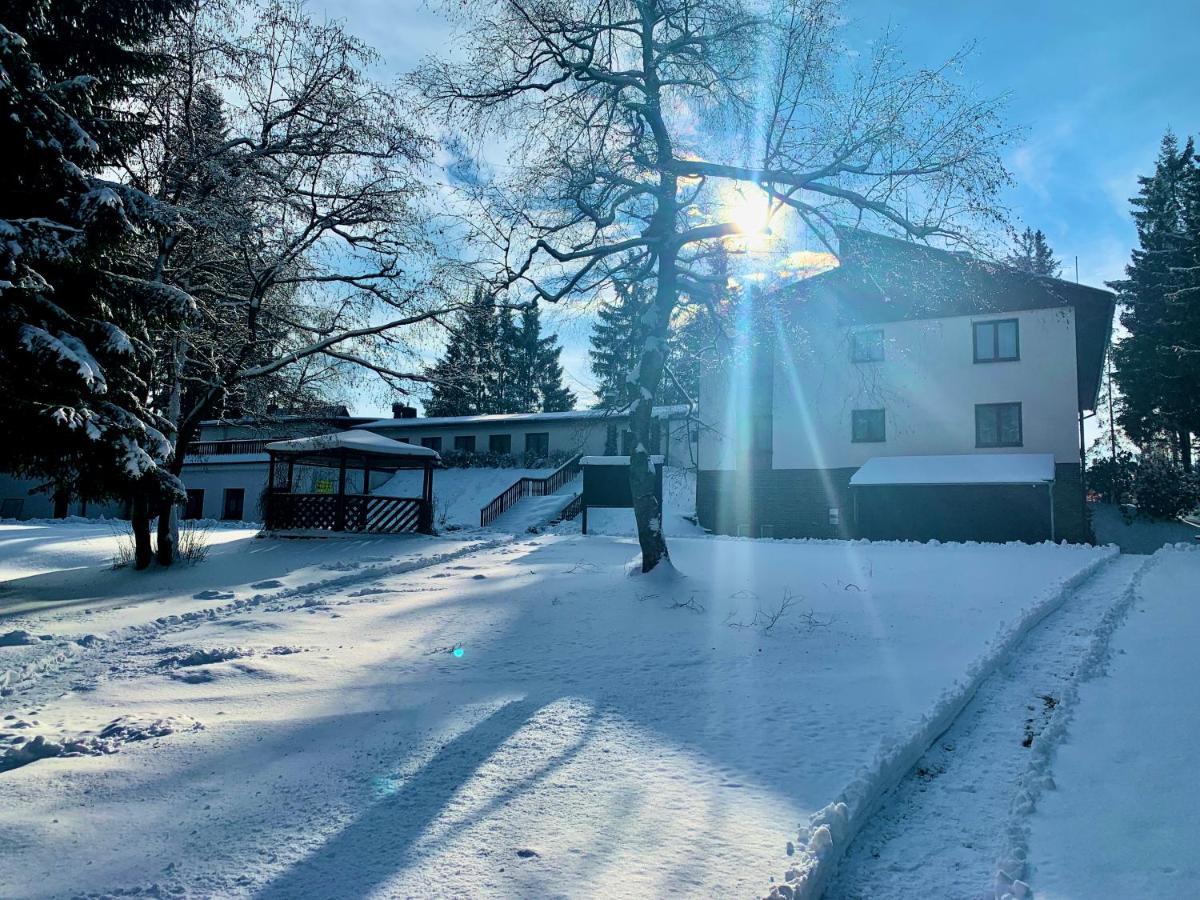 Hotel A Penzion Pegas Vlachovice Eksteriør bilde