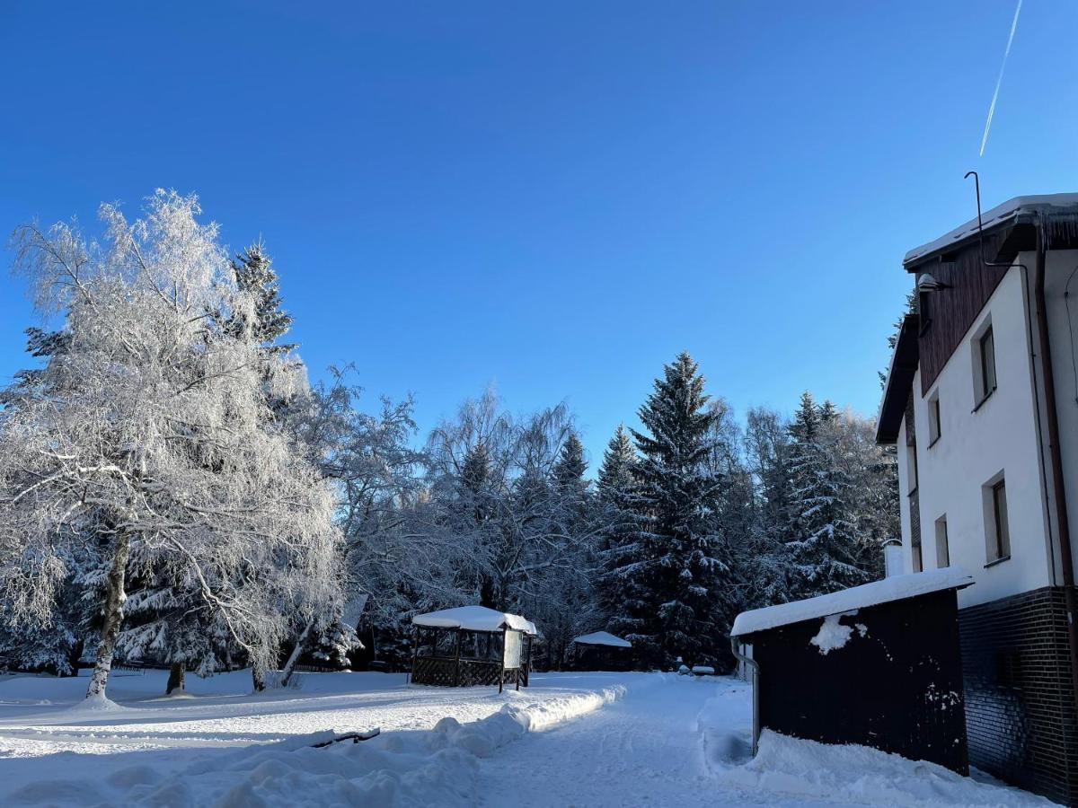 Hotel A Penzion Pegas Vlachovice Eksteriør bilde