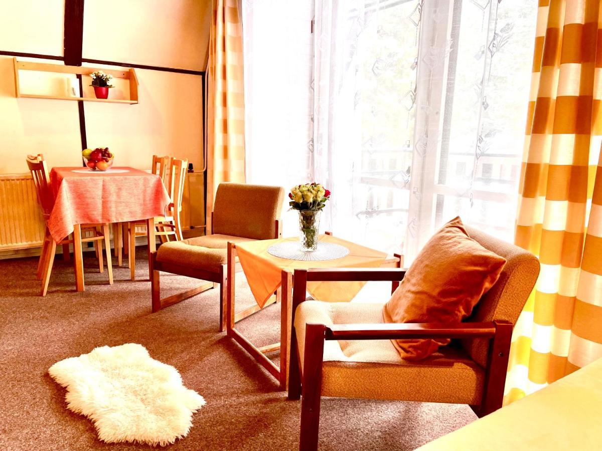 Hotel A Penzion Pegas Vlachovice Eksteriør bilde