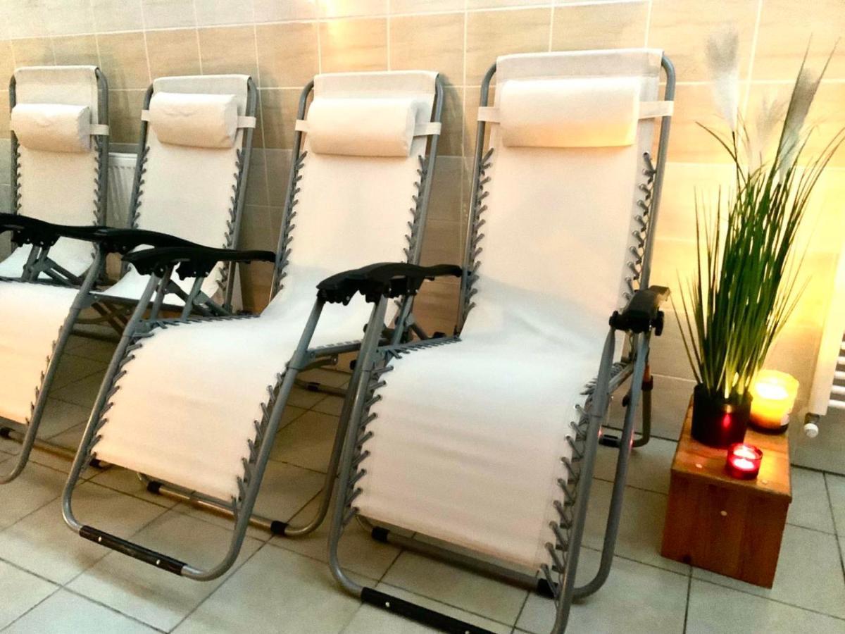 Hotel A Penzion Pegas Vlachovice Eksteriør bilde